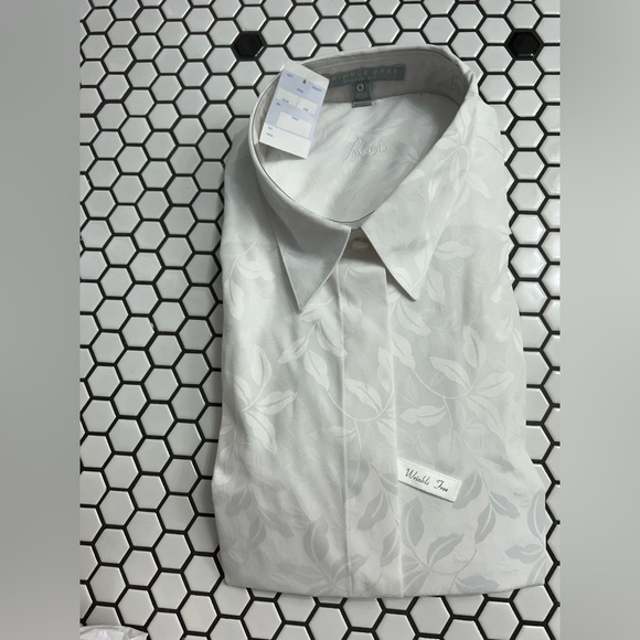 NWT foxcroft wrinkle free button down shirt sizes 16 and 18 floral - Picture 7 of 9